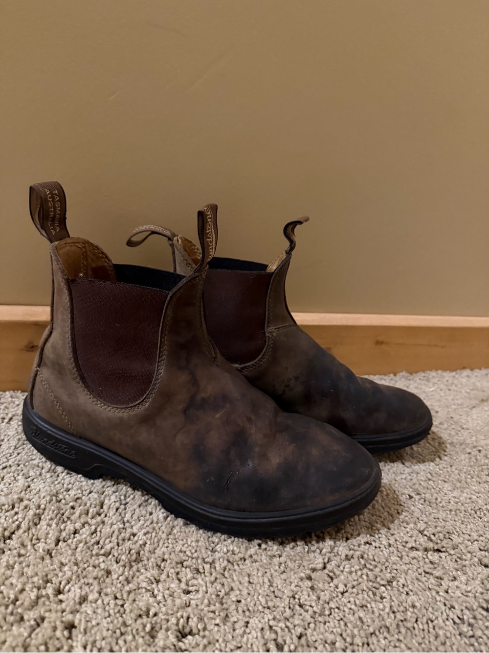 Women’s Blundstones